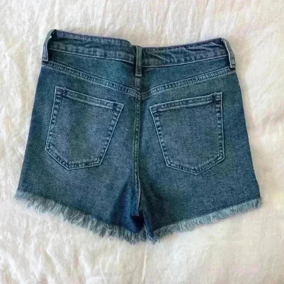 JUST USA - high rise jean shorts - small - Picture 2 of 6